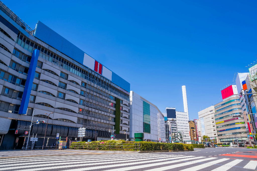 Ikebukuro: A Busy Transit Hub With a Split Personality, photo 5 of 6